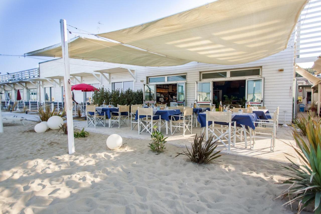 Terme Beach Resort Punta Marina Esterno foto